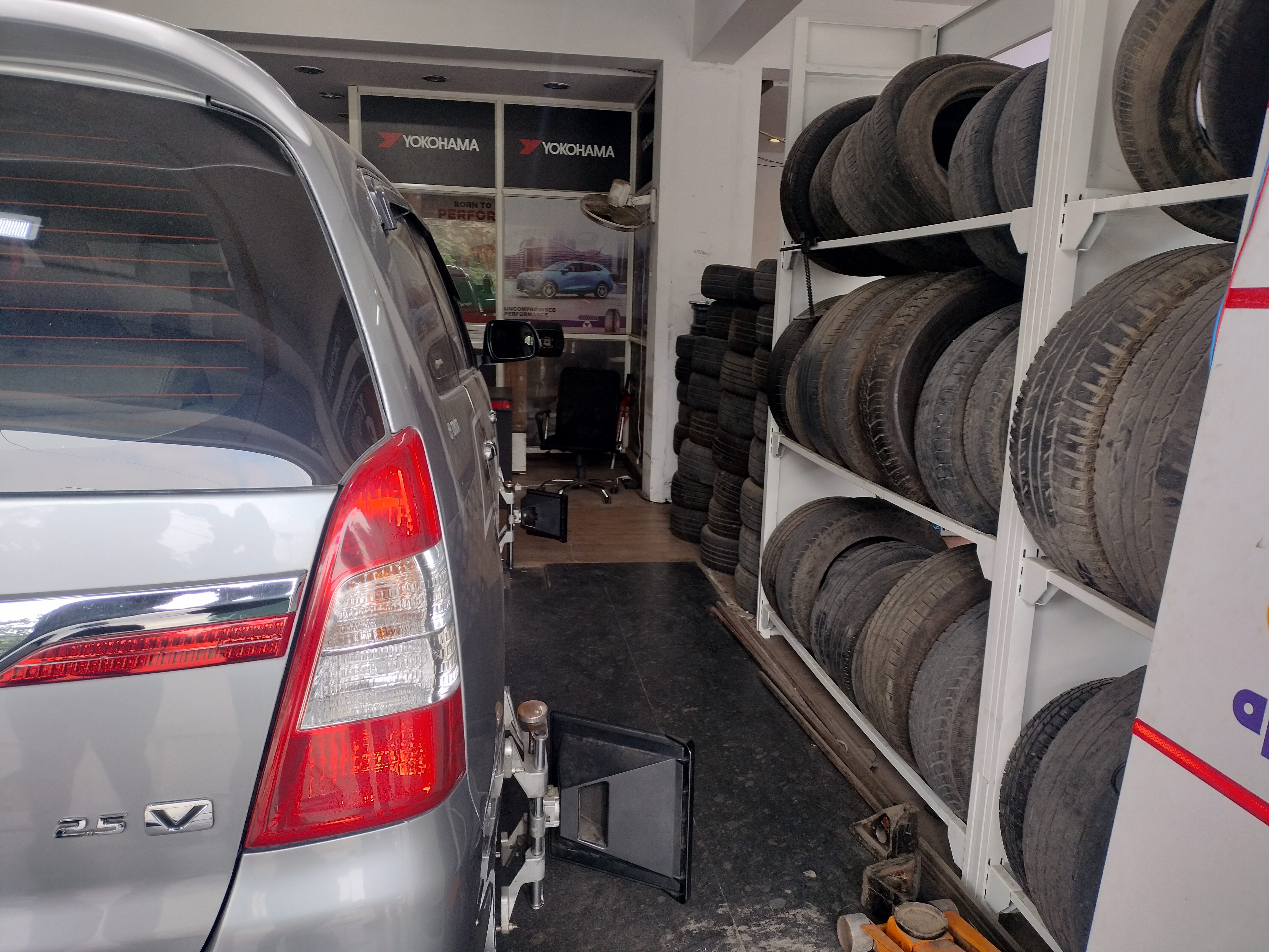 oplus_32 Wheel Alignment & Balancing